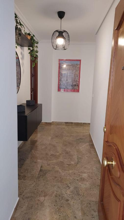Апартаменты Piso En El Centro De Антекера Экстерьер фото